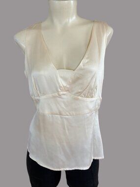 NWT David Brooks 100% Silk Creme V-Neck Sleeveless Top